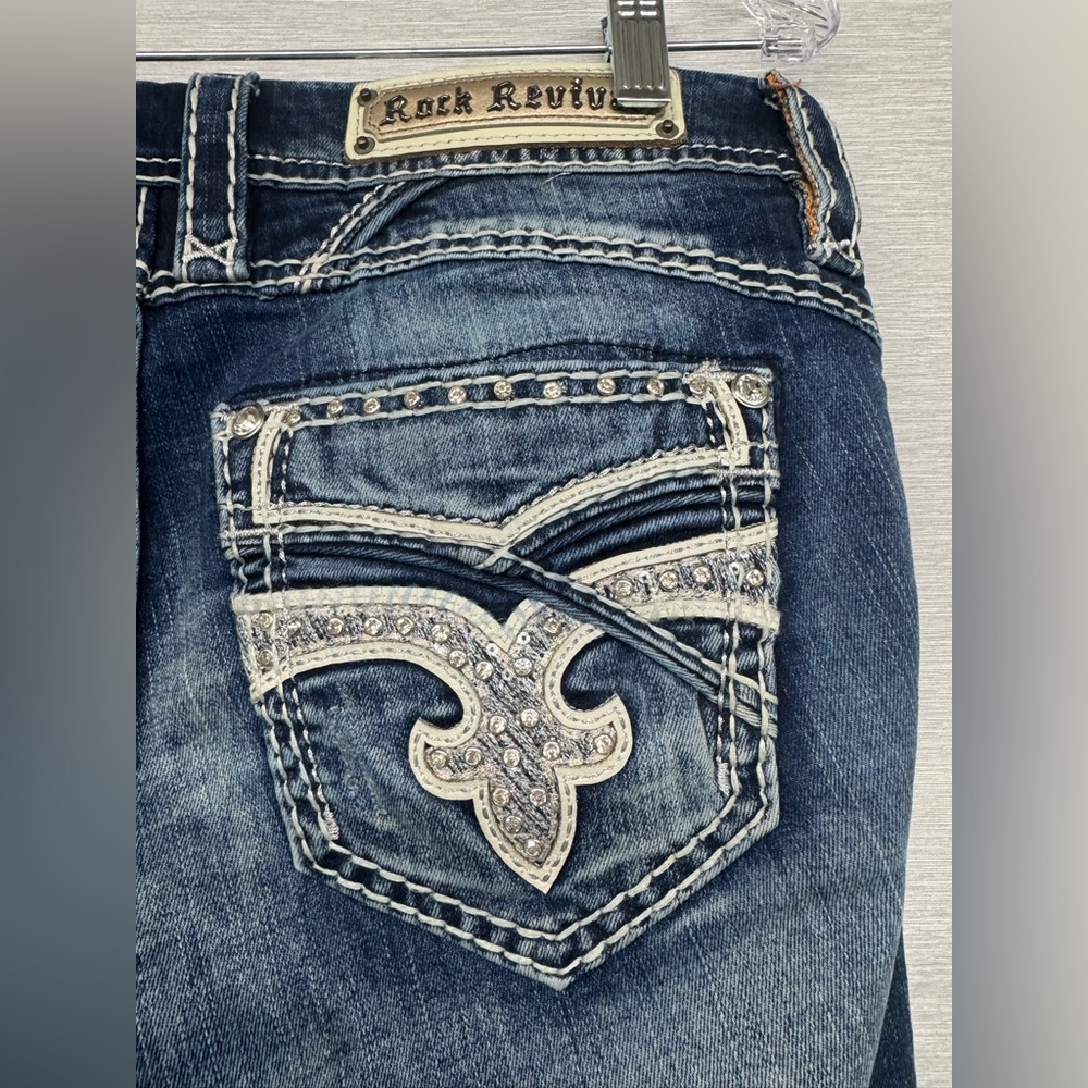 ROCK REVIVAL “PRISCILLA” JEANS LOW RISE BOOT CUT - SIZE 29 - INSEAM 31"